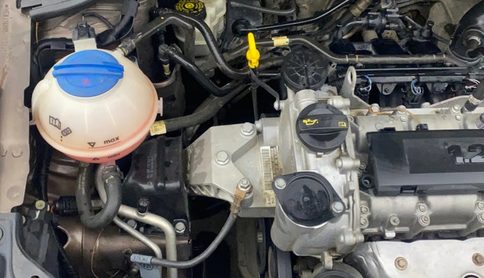 2016 Volkswagen Ameo HIGHLINE1.2L, Petrol, Manual, 67,291 km, Engine View - Right