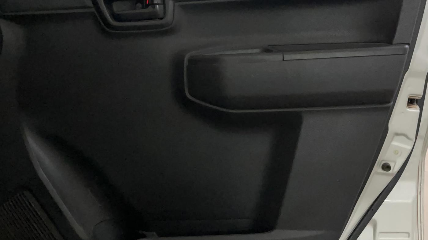 2021 Maruti S PRESSO VXI (O), Petrol, Manual, 39,324 km, Driver Side Door Panels Control