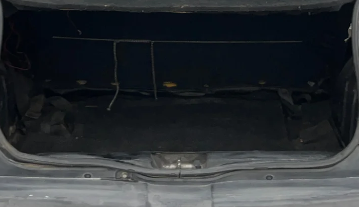 2016 Renault Kwid RXT 0.8, Petrol, Manual, 80,098 km, Boot Inside