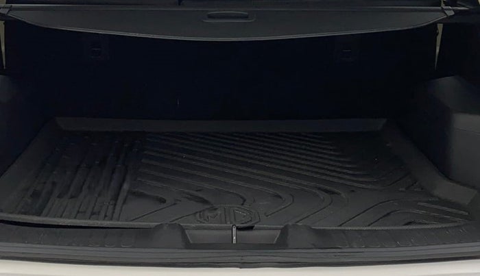 2021 MG HECTOR SHARP 1.5 DCT PETROL, Petrol, Automatic, 12,596 km, Boot Inside