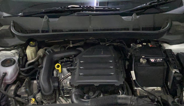 2024 Volkswagen TAIGUN COMFORTLINE 1.0 TSI MT, Petrol, Manual, 38,062 km, Engine View