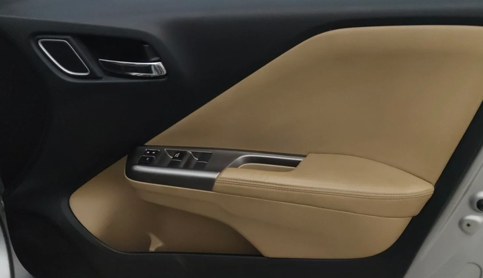 2018 Honda City 1.5L I-VTEC ZX CVT, Petrol, Automatic, 73,662 km, Driver Side Door Panels Control