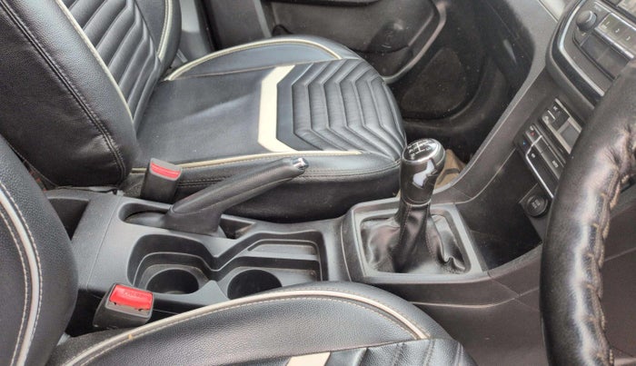 2019 Maruti Vitara Brezza ZDI, Diesel, Manual, 86,997 km, Gear Lever