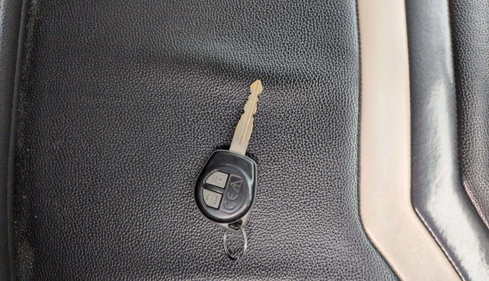 2019 Maruti Vitara Brezza ZDI, Diesel, Manual, 86,997 km, Key Close Up