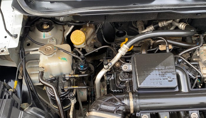 2021 Renault TRIBER RXZ AMT, Petrol, Automatic, 18,702 km, Engine View - Right