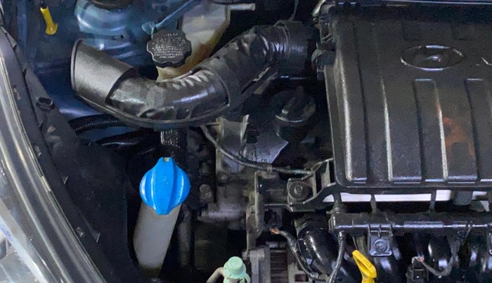 2017 Hyundai Xcent SX 1.2, Petrol, Manual, 30,577 km, Engine View - Right