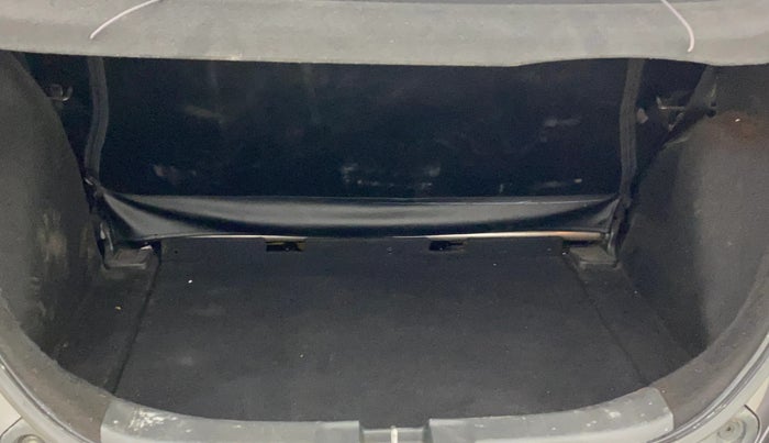 2019 Honda WR-V 1.5L I-DTEC V MT, Diesel, Manual, 80,812 km, Boot Inside