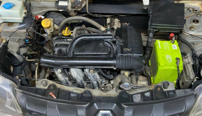 2016 Renault Kwid RXT 1.0 AMT, Petrol, Automatic, 94,221 km, Engine View