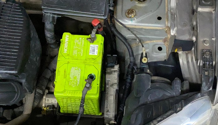 2016 Renault Kwid RXT 1.0 AMT, Petrol, Automatic, 94,221 km, Engine View - Left