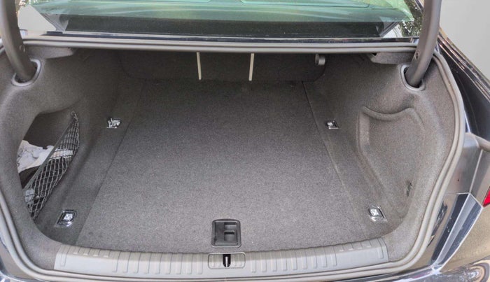 2024 Audi A6 45 TFSI TECHNOLOGY, Petrol, Automatic, 4,405 km, Boot Inside