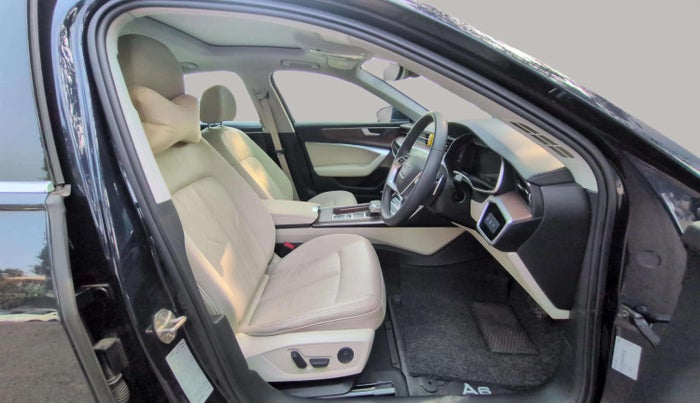 2024 Audi A6 45 TFSI TECHNOLOGY, Petrol, Automatic, 4,405 km, Right Side Front Door Cabin