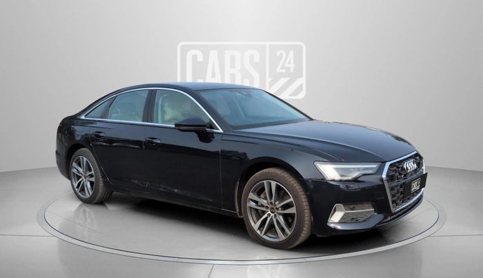 2024 Audi A6 45 TFSI TECHNOLOGY, Petrol, Automatic, 4,405 km, Right Front Diagonal