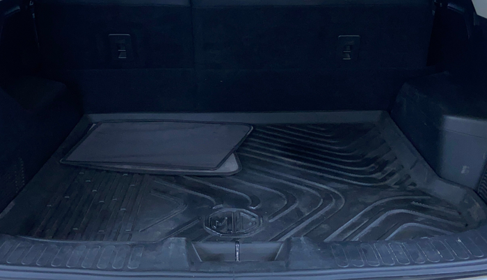 2020 MG HECTOR SHARP 2.0 DIESEL, Diesel, Manual, 60,401 km, Boot Inside