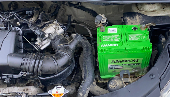 2012 Hyundai i10 MAGNA 1.1, Petrol, Manual, 71,330 km, Engine View - Left