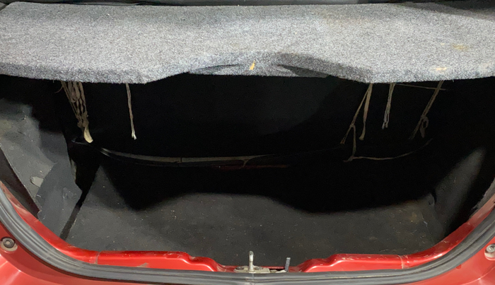 2018 Tata Tiago XT PETROL, Petrol, Manual, 1,06,040 km, Boot Inside