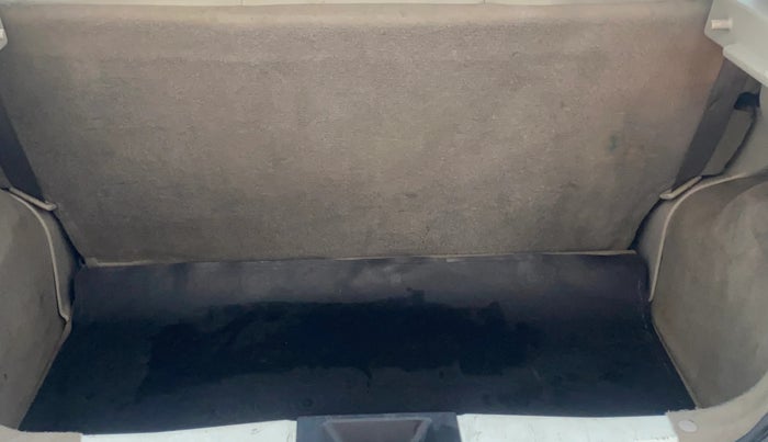 2013 Renault Pulse RXZ PETROL, Petrol, Manual, 1,09,753 km, Boot Inside