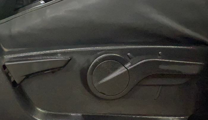 2022 Mahindra Thar LX HT PETROL 4WD MT, Petrol, Manual, 14,974 km, Driver Side Adjustment Panel