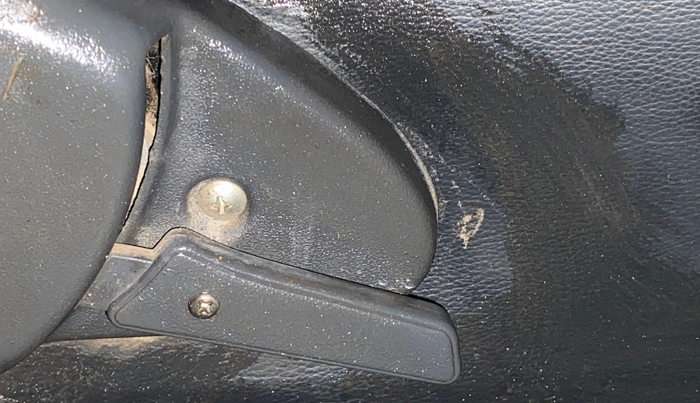 2017 Maruti Alto 800 LXI, CNG, Manual, 93,121 km, Driver Side Adjustment Panel