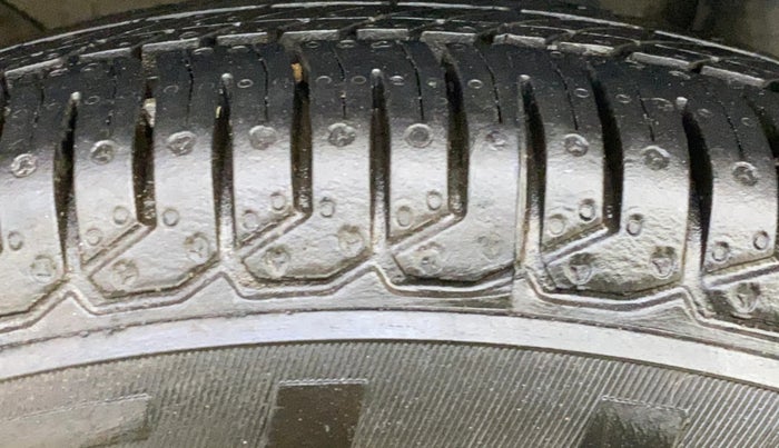 2019 Hyundai NEW SANTRO ERA, Petrol, Manual, 8,005 km, Left Rear Tyre Tread