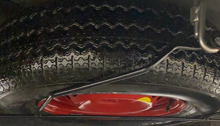 2021 Renault TRIBER RXT AMT, Petrol, Automatic, 48,169 km, Spare Tyre