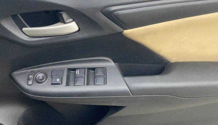 2015 Honda Jazz 1.5L I-DTEC SV, Diesel, Manual, 79,887 km, Driver Side Door Panels Control