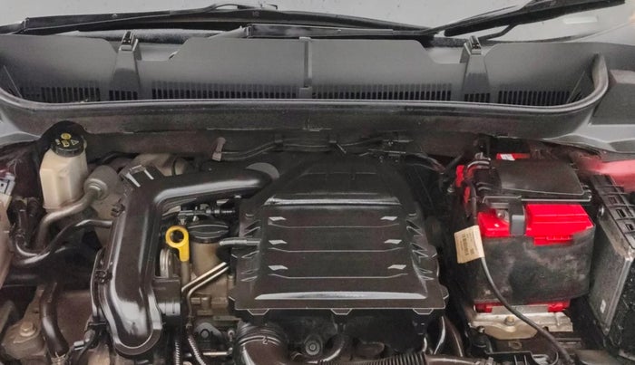 2022 Volkswagen TAIGUN TOPLINE 1.0 TSI MT, Petrol, Manual, 76,808 km, Engine View