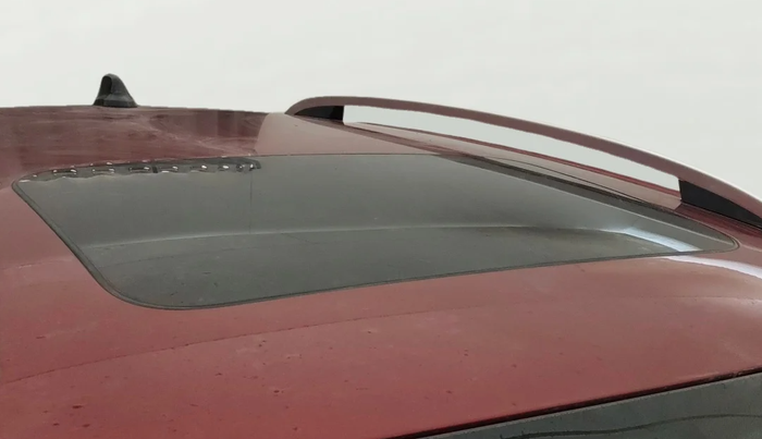 2022 Volkswagen TAIGUN TOPLINE 1.0 TSI MT, Petrol, Manual, 76,808 km, Moonroof/ Sunroof