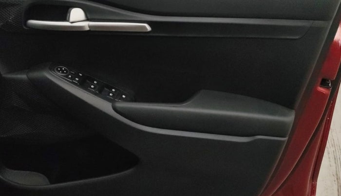 2023 KIA SELTOS  HTK PLUS 1.5 PETROL MT, Petrol, Manual, 31,141 km, Driver Side Door Panels Control