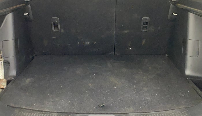 2024 Maruti Grand Vitara SIGMA SMART HYBRID, Petrol, Manual, 31,080 km, Boot Inside