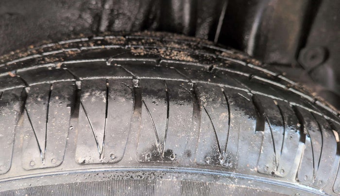 2024 KIA SONET 	 HTX 1.0 TURBO DCT, Petrol, Automatic, 14,386 km, Left Rear Tyre Tread