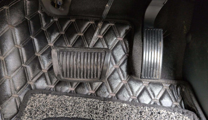 2024 KIA SONET 	 HTX 1.0 TURBO DCT, Petrol, Automatic, 14,386 km, Pedals