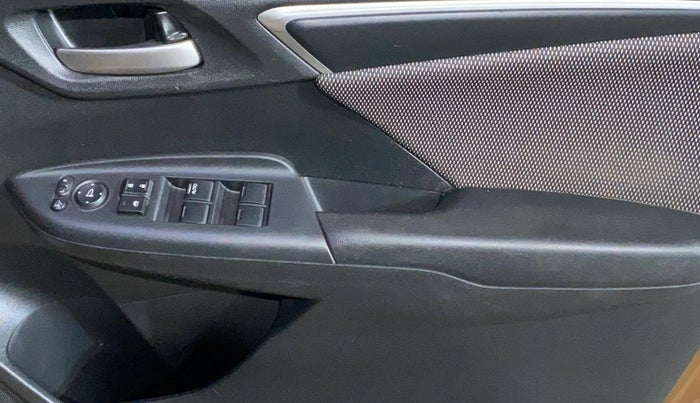 2018 Honda WR-V 1.2L I-VTEC VX MT, Petrol, Manual, 43,123 km, Driver Side Door Panels Control