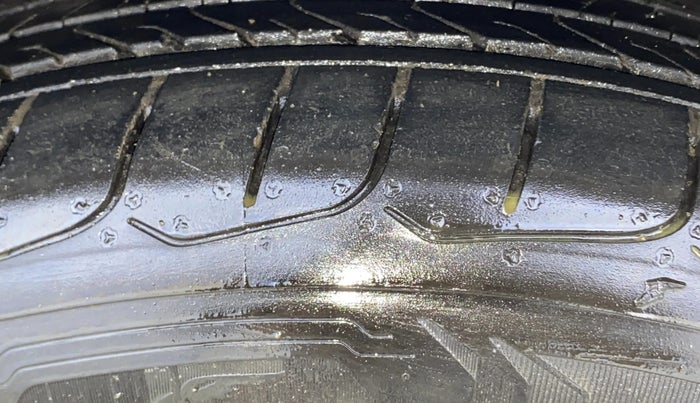 2020 KIA SELTOS GTX PLUS DCT 1.4 PETROL, Petrol, Automatic, 63,799 km, Right Front Tyre Tread