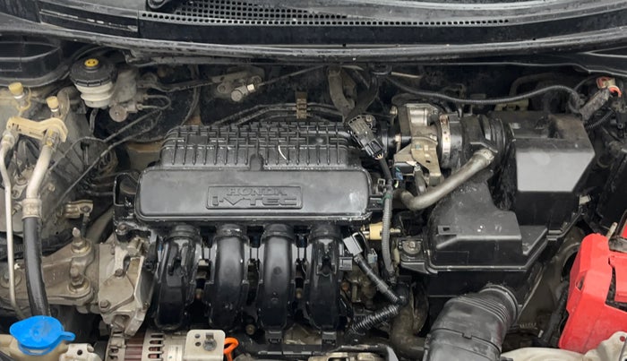 2016 Honda Jazz 1.2L I-VTEC S, Petrol, Manual, 1,41,338 km, Engine View