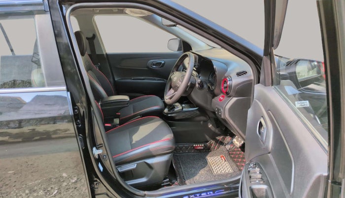 2024 Hyundai EXTER SX (O) Connect 1.2 AMT Knight Edition, Petrol, Automatic, 10,309 km, Right Side Front Door Cabin