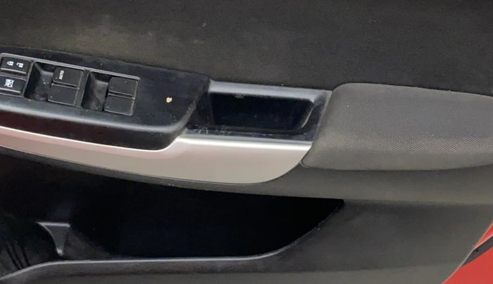 2018 Maruti Baleno ALPHA PETROL 1.2, Petrol, Manual, 1,05,185 km, Driver Side Door Panels Control