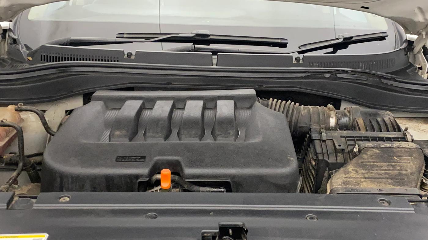 2021 Mahindra XUV700 AX 3 P MT 5 STR, Petrol, Manual, 40,193 km, Engine View