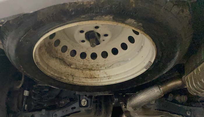 2021 Mahindra XUV700 AX 3 P MT 5 STR, Petrol, Manual, 40,193 km, Spare Tyre