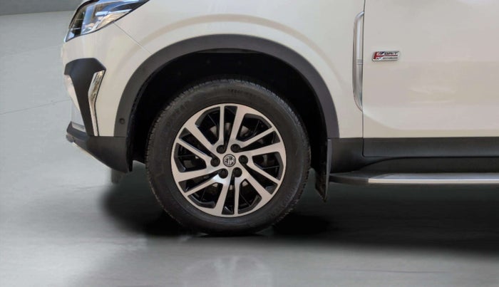 2022 MG GLOSTER SAVVY 7 STR 2.0 TWIN TURBO 4WD, Diesel, Automatic, 8,603 km, Left Front Wheel