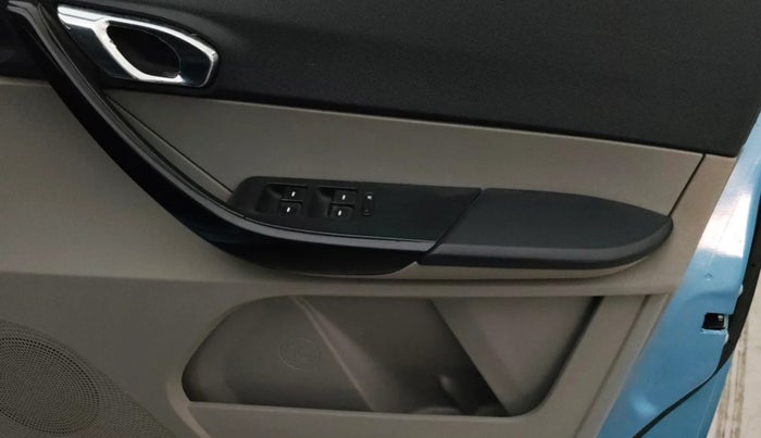2016 Tata Tiago XZ PETROL, Petrol, Manual, 36,254 km, Driver Side Door Panels Control