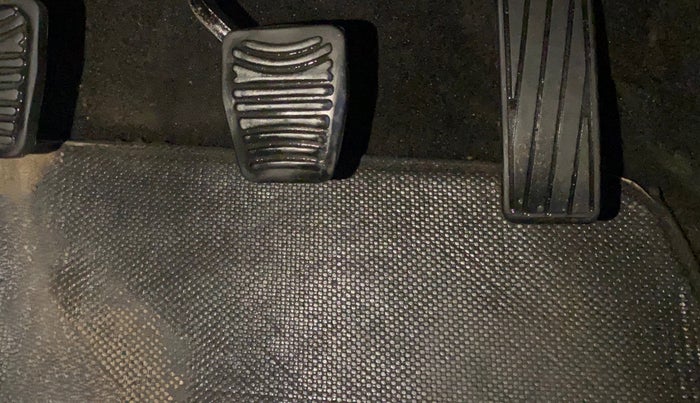 2018 Mahindra KUV 100 NXT K2 D 6S, Diesel, Manual, 68,448 km, Pedals