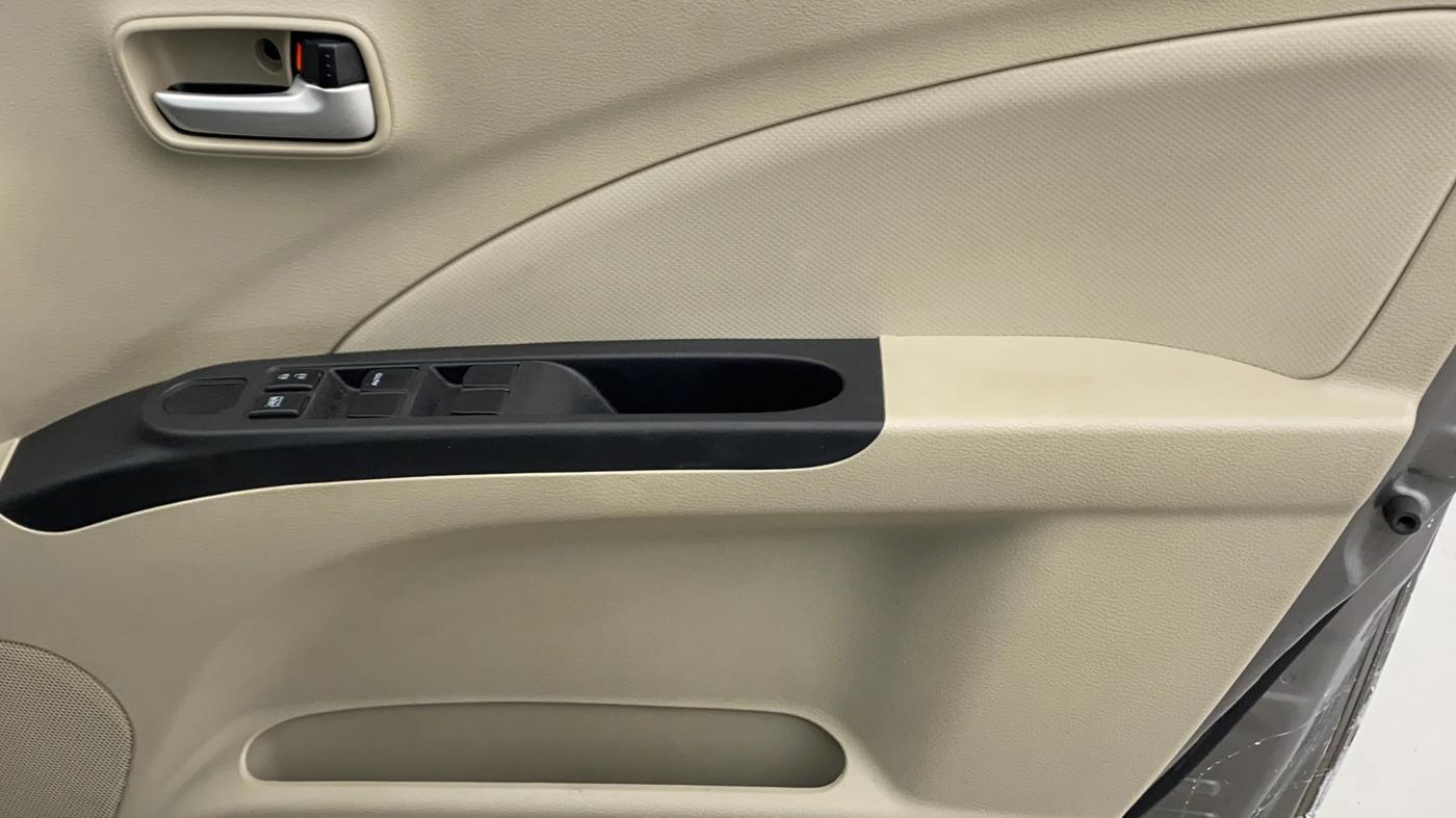 2020 Maruti Celerio VXI, Petrol, Manual, 19,650 km, Driver Side Door Panels Control
