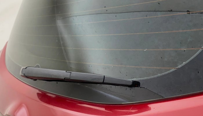 2018 Hyundai Elite i20 ASTA 1.2 (O), Petrol, Manual, 1,00,301 km, Rear Wiper