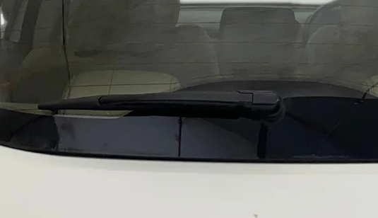 2022 Tata Safari XZA PLUS, Diesel, Automatic, 37,287 km, Rear Wiper