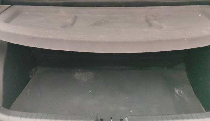 2018 Hyundai Elite i20 ASTA 1.2 DUAL TONE, Petrol, Manual, 53,566 km, Boot Inside