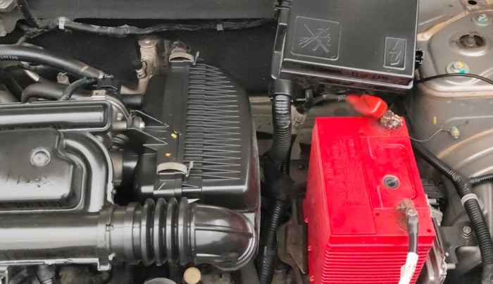 2018 Renault Kwid RXT 0.8 (O), Petrol, Manual, 41,202 km, Engine View - Left