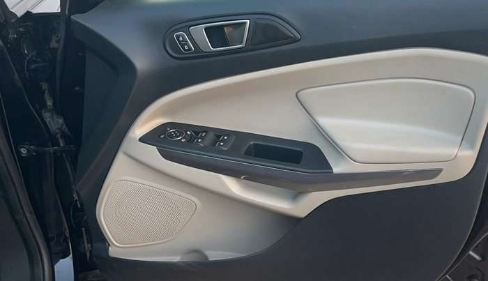 2021 Ford Ecosport TITANIUM 1.5L DIESEL, Diesel, Manual, 48,269 km, Driver Side Door Panels Control