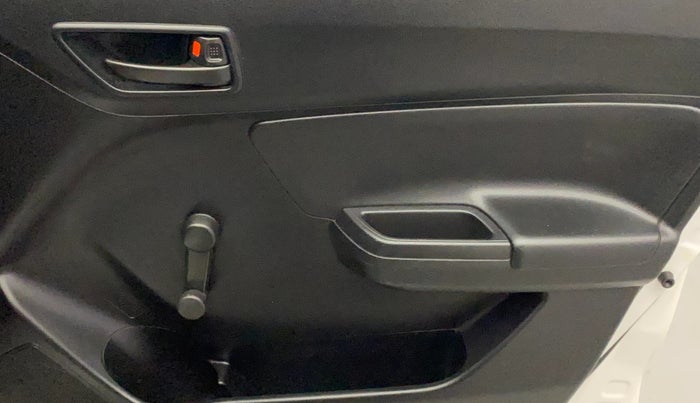 2019 Maruti Swift LXI, Petrol, Manual, 44,468 km, Driver Side Door Panels Control