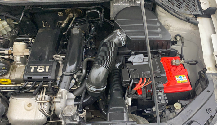 2017 Volkswagen Vento HIGHLINE PETROL AT, Petrol, Automatic, 76,300 km, Engine View - Left