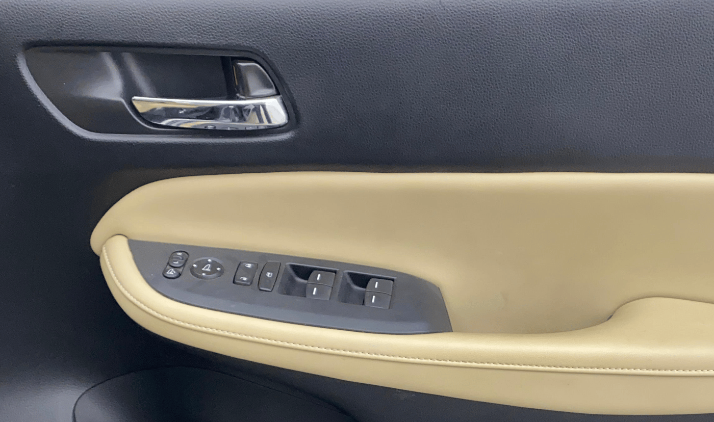 2022 Honda City 1.5L I-VTEC ZX CVT, Petrol, Automatic, 31,721 km, Driver Side Door Panels Control